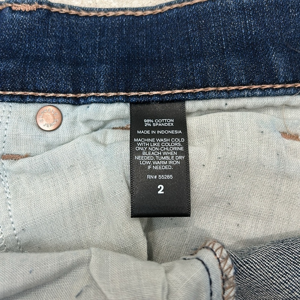 express denim skirt - Picture 4 of 4